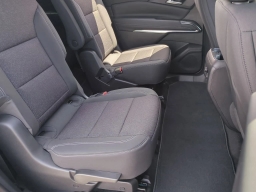 Chevrolet Traverse FWD LT 4dr 2026