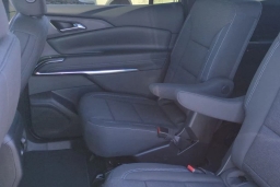 Chevrolet Traverse FWD LT 4dr 2026