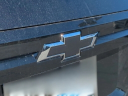 Chevrolet Traverse FWD LT 4dr 2026