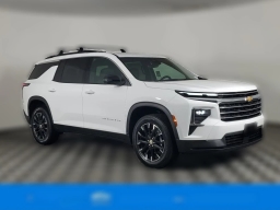 Chevrolet Traverse FWD LT 4dr 2026