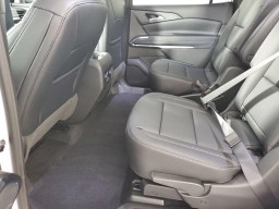 Chevrolet Traverse FWD LT 4dr 2026