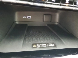 Chevrolet Traverse FWD LT 4dr 2026