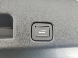 Chevrolet Traverse FWD LT 4dr 2026