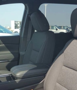 Chevrolet Traverse FWD LT 4dr 2026