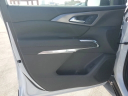 Chevrolet Traverse FWD LT 4dr 2026