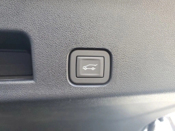 Chevrolet Traverse FWD LT 4dr 2026