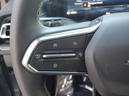 Chevrolet Traverse FWD LT 4dr 2026