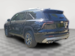 Chevrolet Traverse FWD LT 4dr 2026