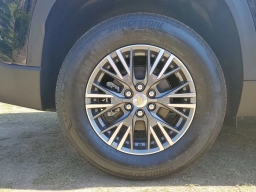 Chevrolet Traverse FWD LT 4dr 2026