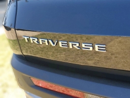 Chevrolet Traverse FWD LT 4dr 2026