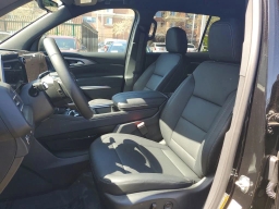 Chevrolet Traverse FWD LT 4dr 2026