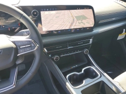 Chevrolet Traverse FWD LT 4dr 2026