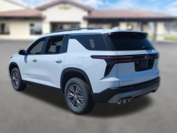 Chevrolet Traverse FWD LT 4dr 2026