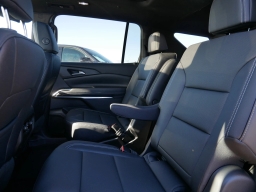 Chevrolet Traverse AWD LT 4dr 2026