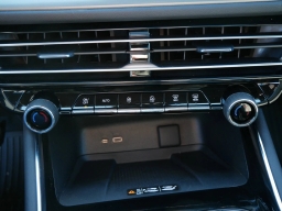 Chevrolet Traverse AWD LT 4dr 2026