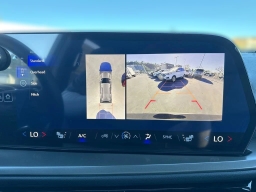 Chevrolet Traverse AWD LT 4dr 2026