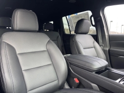 Chevrolet Traverse AWD LT 4dr 2026