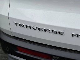 Chevrolet Traverse AWD LT 4dr 2026