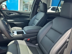 Chevrolet Traverse AWD LT 4dr 2026