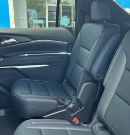 Chevrolet Traverse AWD LT 4dr 2026