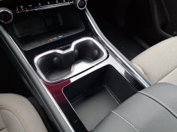 Chevrolet Traverse AWD LT 4dr 2026