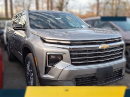 Chevrolet Traverse AWD LT 4dr 2025