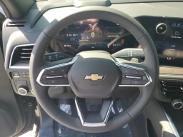 Chevrolet Suburban LS 2WD 4dr 2026