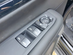 Chevrolet Suburban LS 2WD 4dr 2026