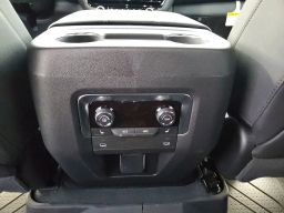 Chevrolet Suburban LT 2WD 4dr 2026