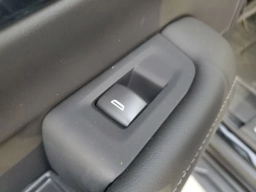 Chevrolet Suburban LT 2WD 4dr 2026