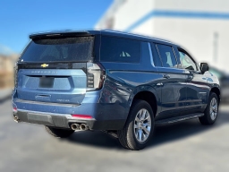 Chevrolet Suburban Premier 2WD 4dr 2026