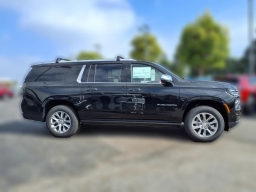 Chevrolet Suburban Premier 2WD 4dr 2026