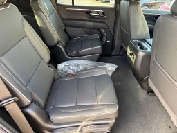 Chevrolet Tahoe 2WD 4dr Premier 2025