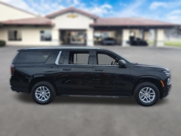 Chevrolet Suburban LS 4WD 4dr 2026