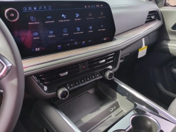 Chevrolet Suburban LS 4WD 4dr 2026