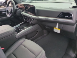 Chevrolet Suburban LS 4WD 4dr 2026