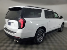 Chevrolet Suburban Z71 4WD 4dr 2026