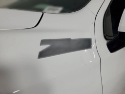 Chevrolet Suburban Z71 4WD 4dr 2026