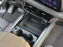 Chevrolet Suburban Premier 4WD 4dr 2026