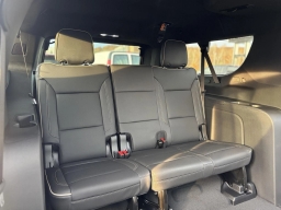 Chevrolet Suburban Premier 4WD 4dr 2026