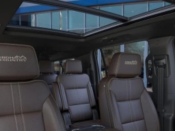 Chevrolet Suburban High Country 4WD 4dr 2026