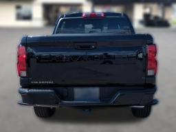 Chevrolet Suburban High Country 4WD 4dr 2026