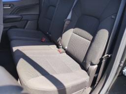 Chevrolet Suburban High Country 4WD 4dr 2026