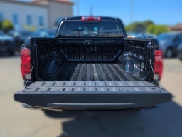 Chevrolet Suburban High Country 4WD 4dr 2026