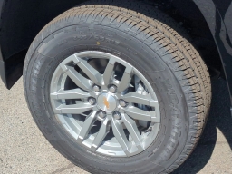 Chevrolet Suburban High Country 4WD 4dr 2026