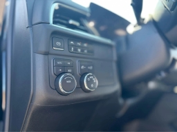 Chevrolet Tahoe LS 4WD 4dr 2025