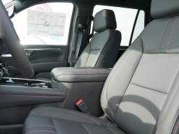 Chevrolet Tahoe RST 4WD 4dr 2026