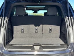 Chevrolet Tahoe High Country 4WD 4dr 2026