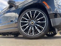 Chevrolet Tahoe High Country 4WD 4dr 2025