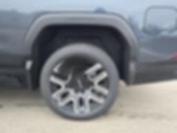 GMC Sierra EV Standard Range Elevation e4WD Crew Cab 2026